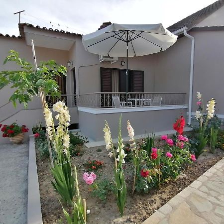 Villa Nikolaou Parga Luaran gambar
