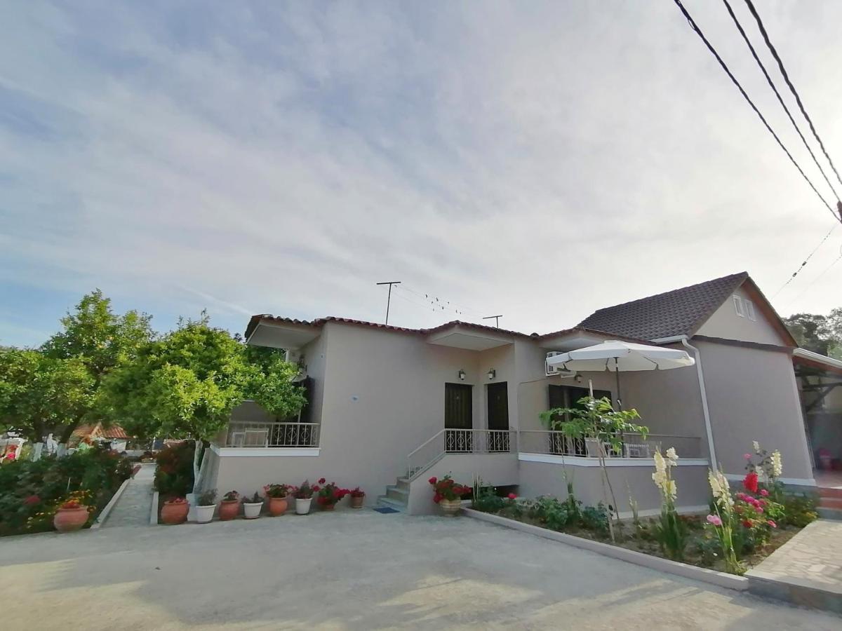 Villa Nikolaou Parga Luaran gambar